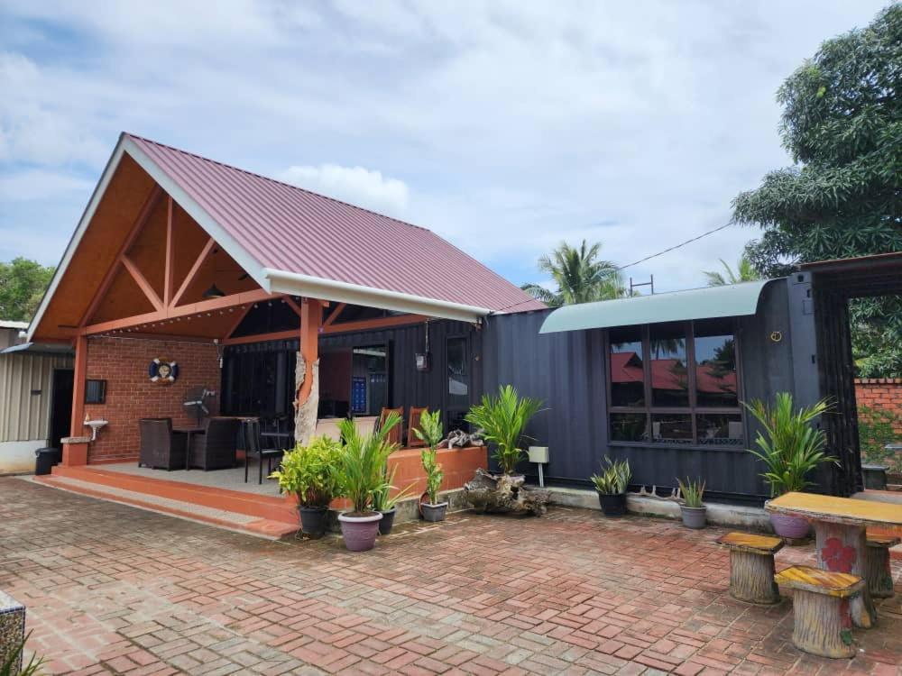 Homestay Umbai Kelana Merlimau Esterno foto