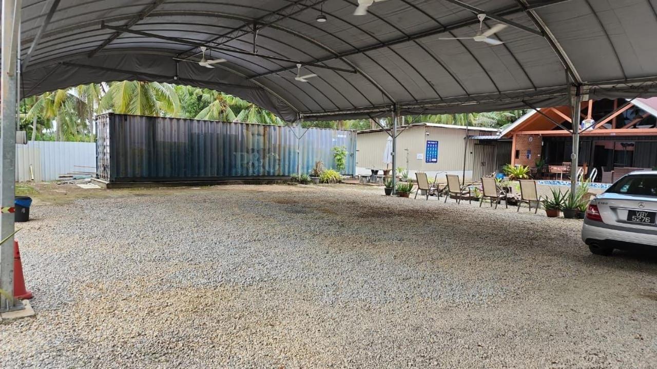 Homestay Umbai Kelana Merlimau Esterno foto
